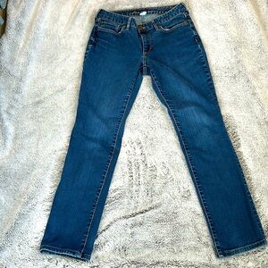 Eddie Bauer Women’s Curvy Straight leg Jean.